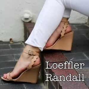 Loeffler Randall Piper Scalloped Tan Wedge Sandals Size 8 1/2